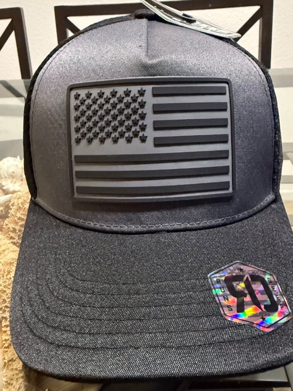 RUNS DEEP MEN BLK GRAY US FLAG LOGO SNAP ON ADJUSTABLE BASEBALL CAP HAT NWT